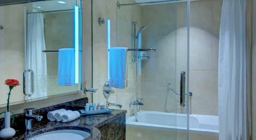 Crowne Plaza Madinah Hotel Picture 7